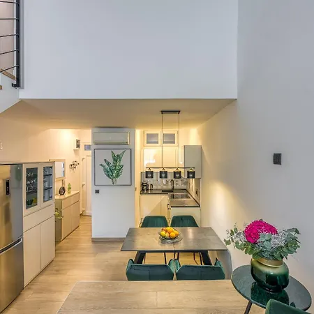 Apartment Sara Luxury In Center