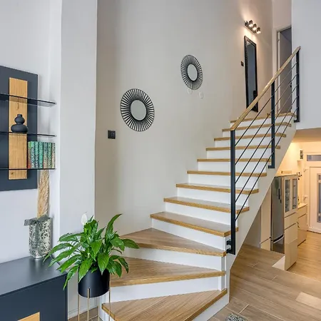 Sara Luxury In Center Apartment *